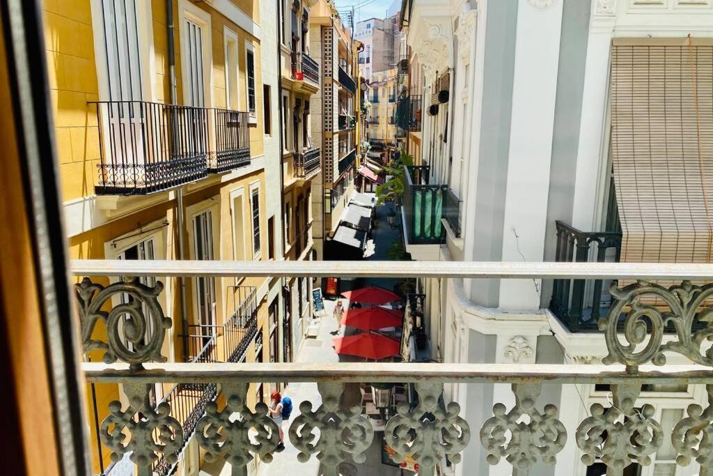 Acogedor Apartamento Centro Historico バレンシア エクステリア 写真